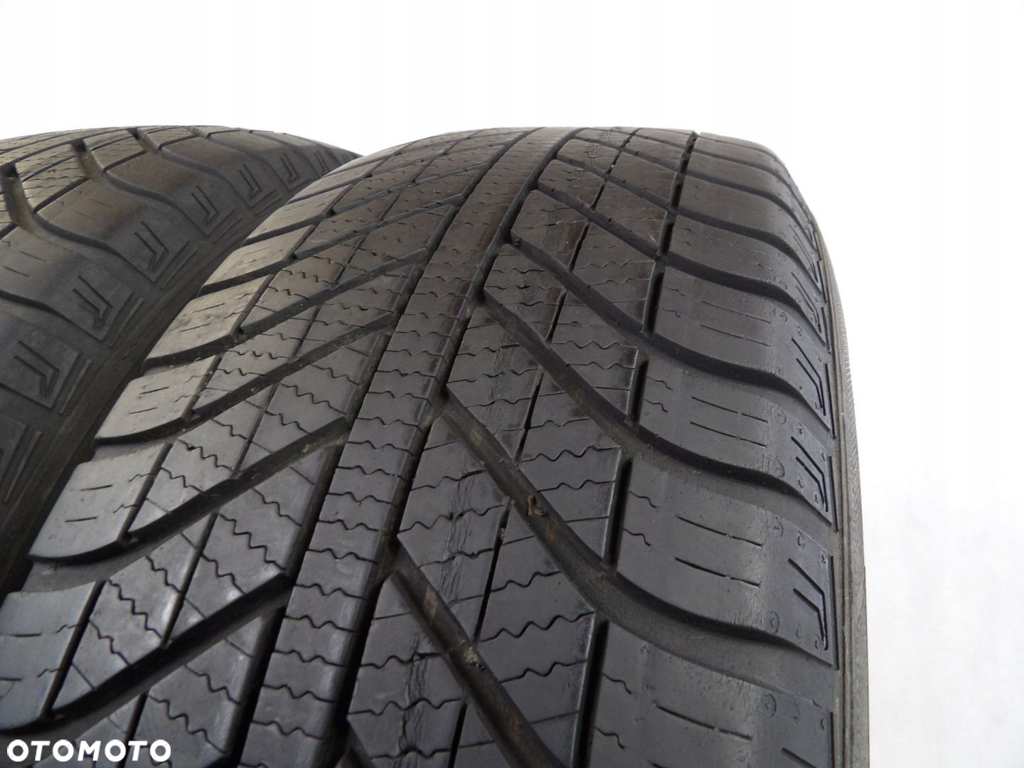 2x opony 195/60R16 GOODYEAR VECTOR 4SEASONS - 3