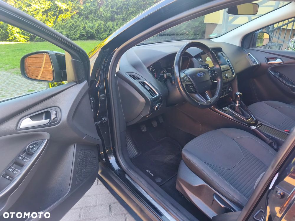 Ford Focus 1.0 EcoBoost Connected - 9