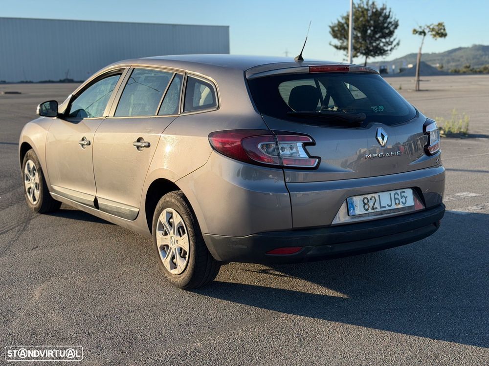 Renault Mégane Sport Tourer 1.5 dCi Confort - 4