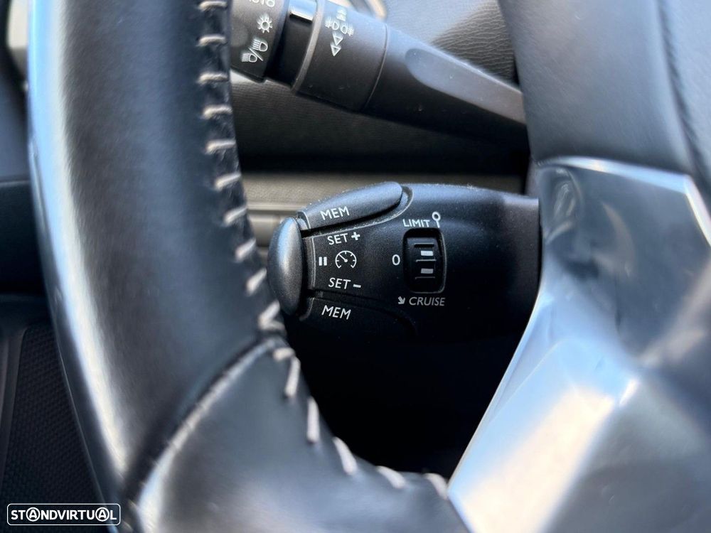 Peugeot 308 SW 1.5 BlueHDi Style - 25