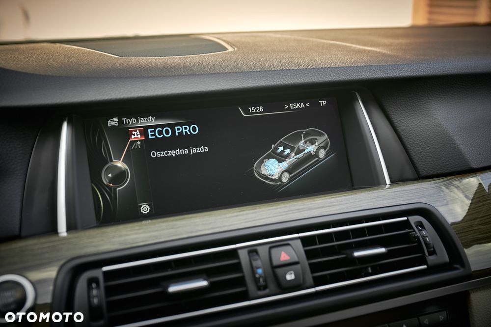 BMW Seria 5 525d xDrive Modern Line - 37