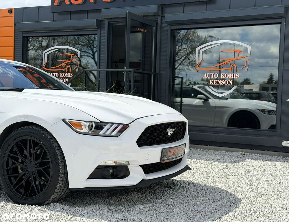 Ford Mustang - 9