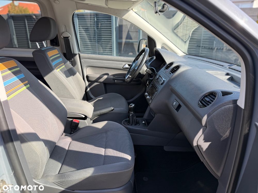 Volkswagen Caddy - 9