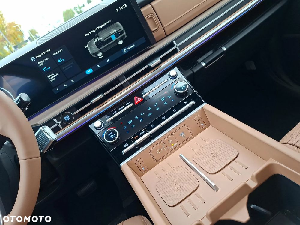 Hyundai Santa Fe 1.6 T-GDI PHEV Platinum 4WD 7os - 14