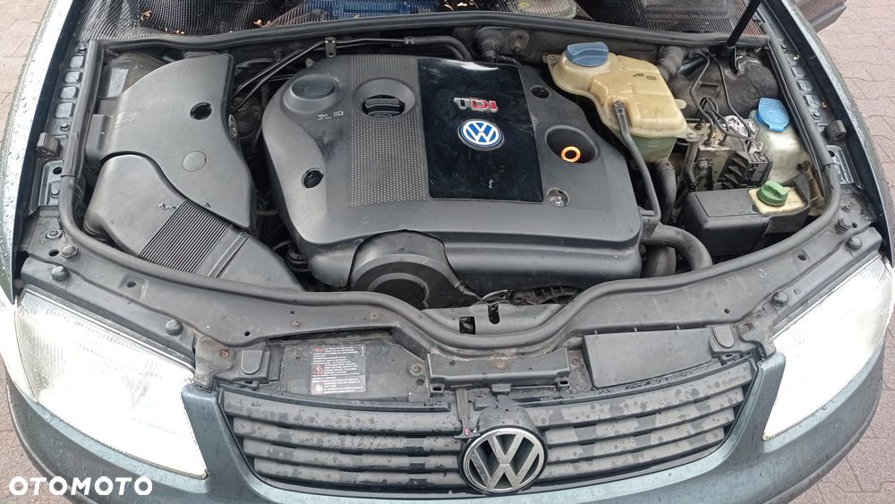 Volkswagen Passat 1.9 TDI Comfortline - 5