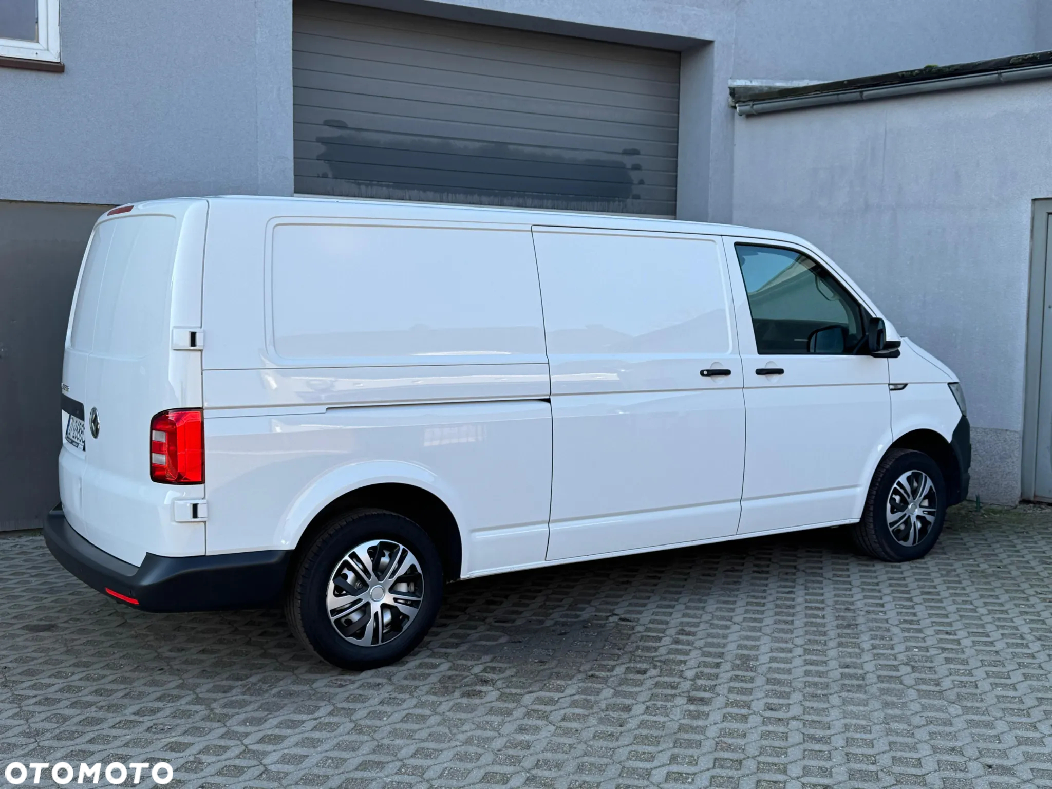 Volkswagen Transporter T6 - 12