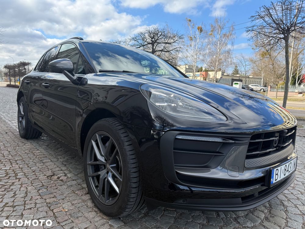 Porsche Macan T - 3