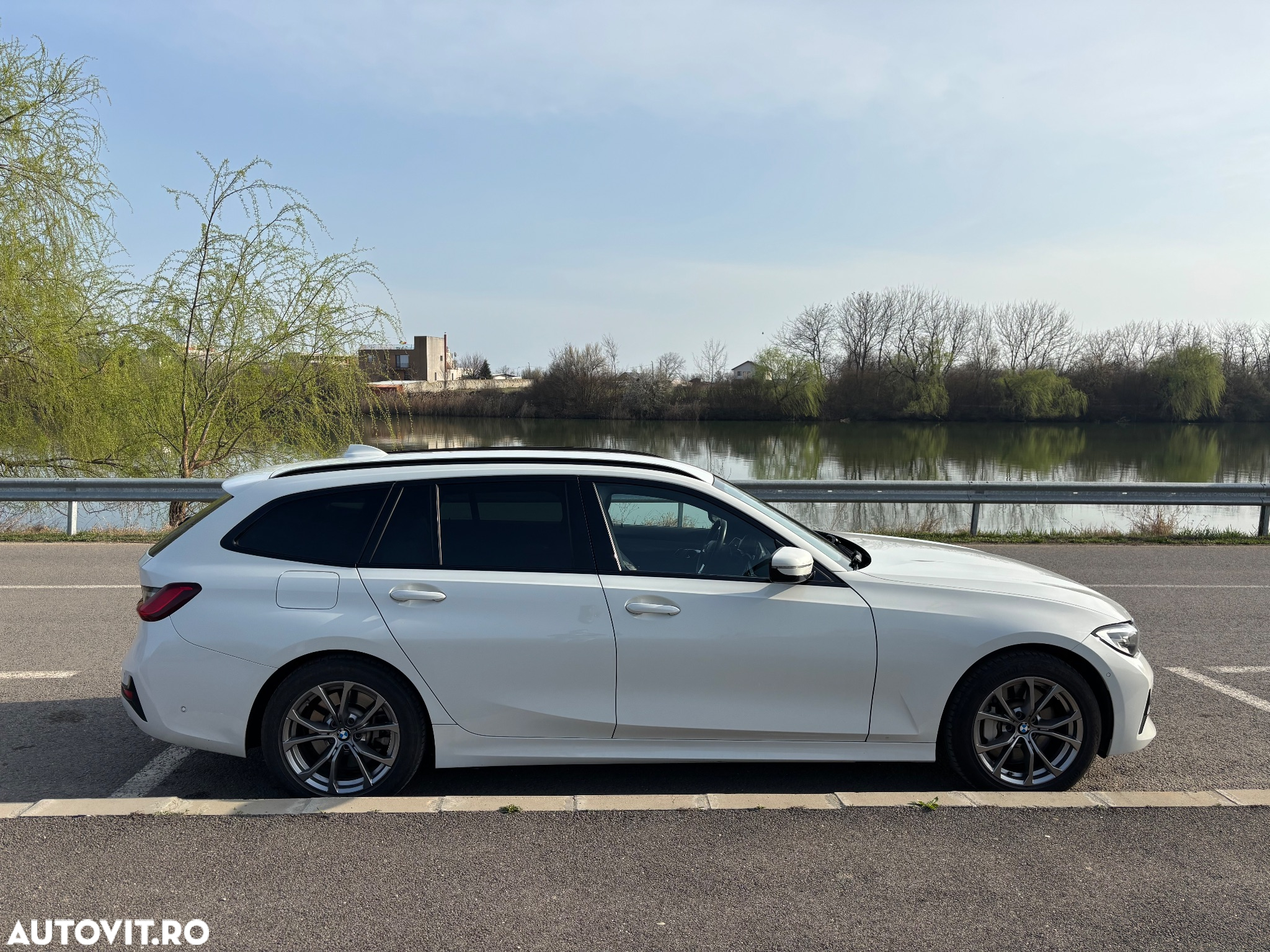 BMW Seria 3 330e AT PHEV - 17