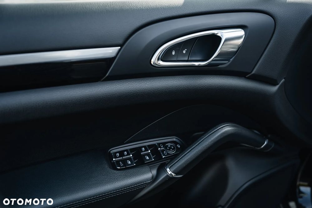 Porsche Cayenne S Diesel - 29