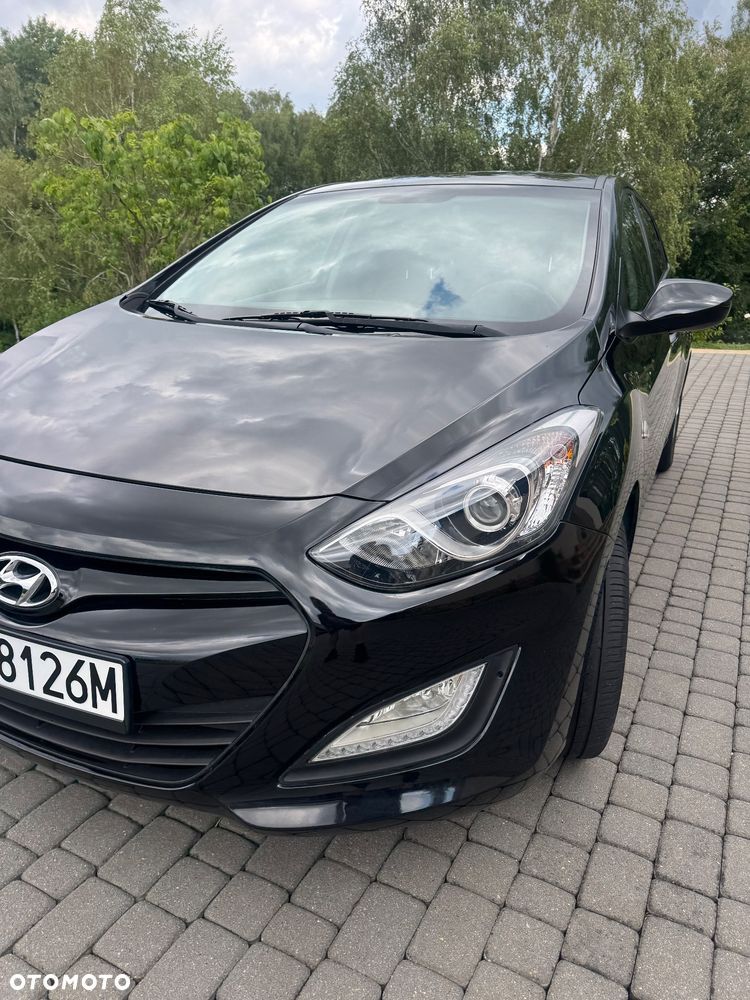 Hyundai i30 1.4 Classic + - 10
