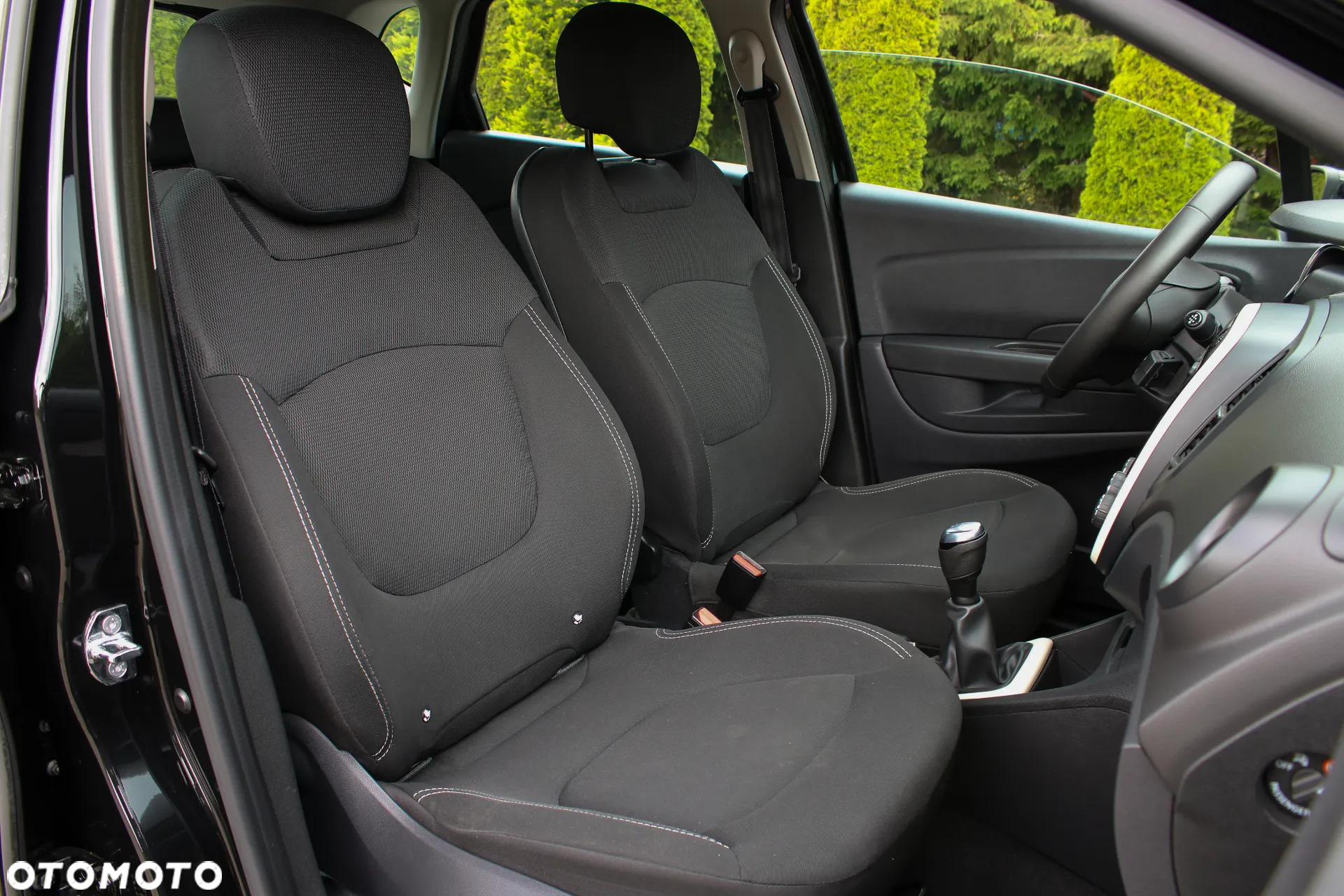 Renault Captur (ENERGY) TCe 90 INTENS - 24