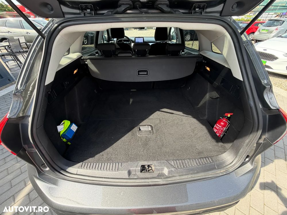 Ford Focus - 13