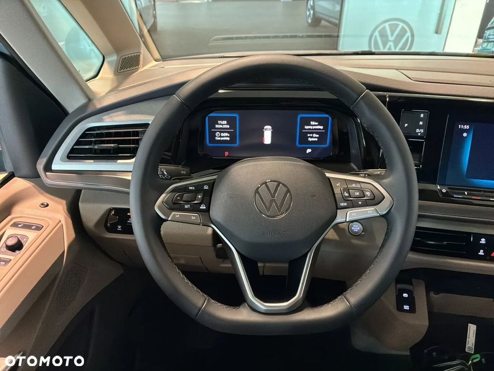 Volkswagen Multivan - 22