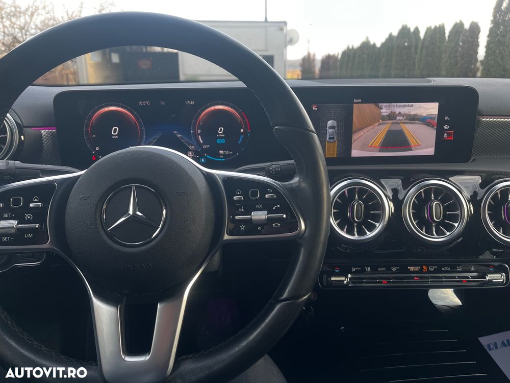 Mercedes-Benz A 250 e Sedan Aut. - 26