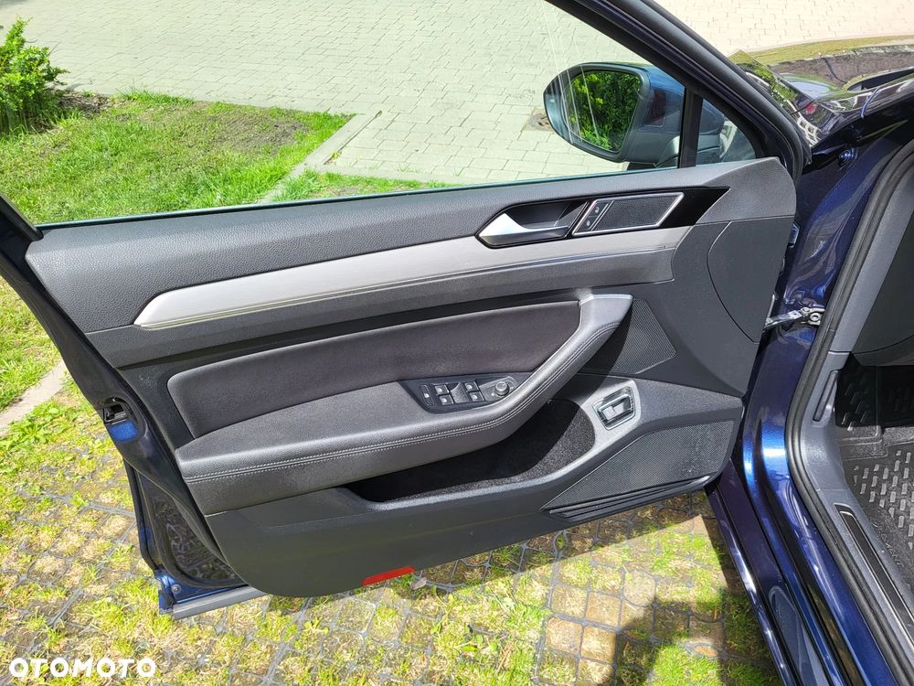 Volkswagen Passat 1.8 TSI BMT Highline DSG - 8