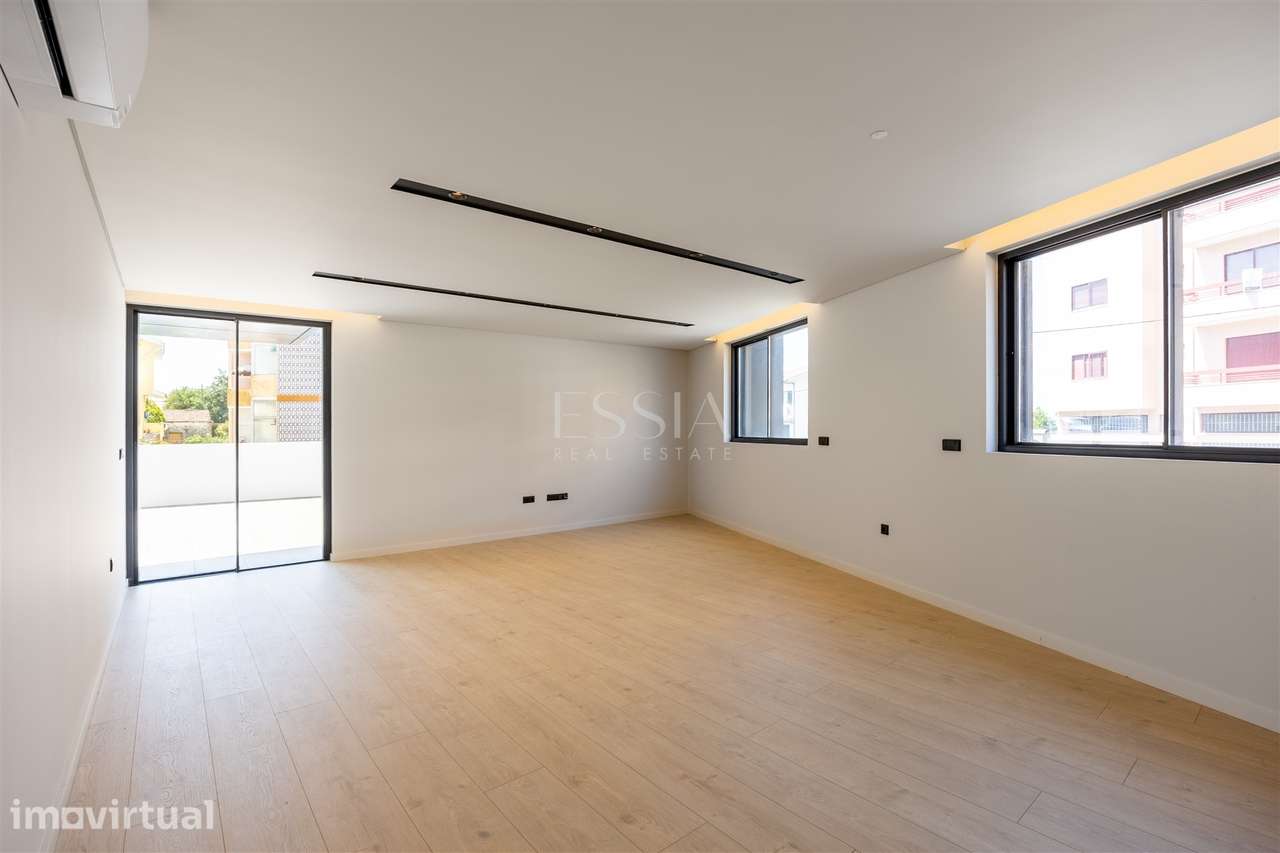 Apartamento T2 com Varandas no Centro de Gondomar - Grande imagem: 3/29