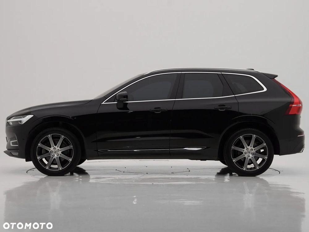 Volvo XC 60 D5 AWD Geartronic Inscription - 3
