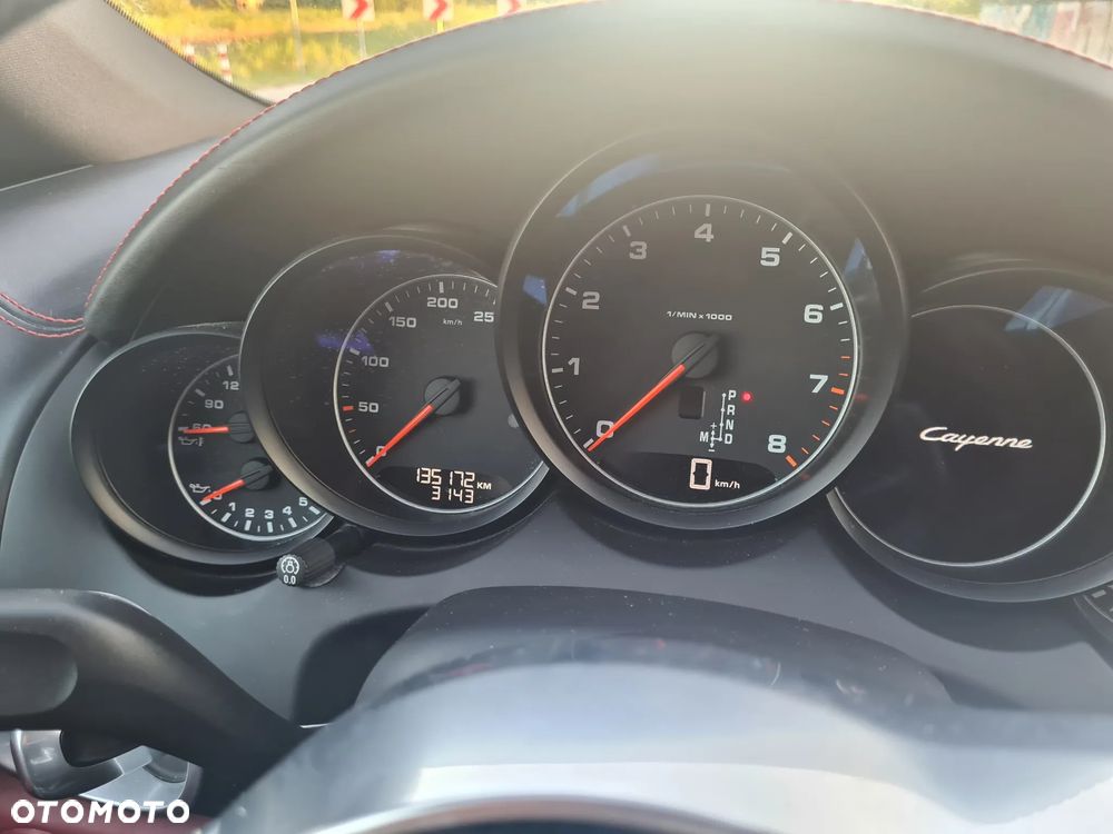 Porsche Cayenne Platinum Edition - 9