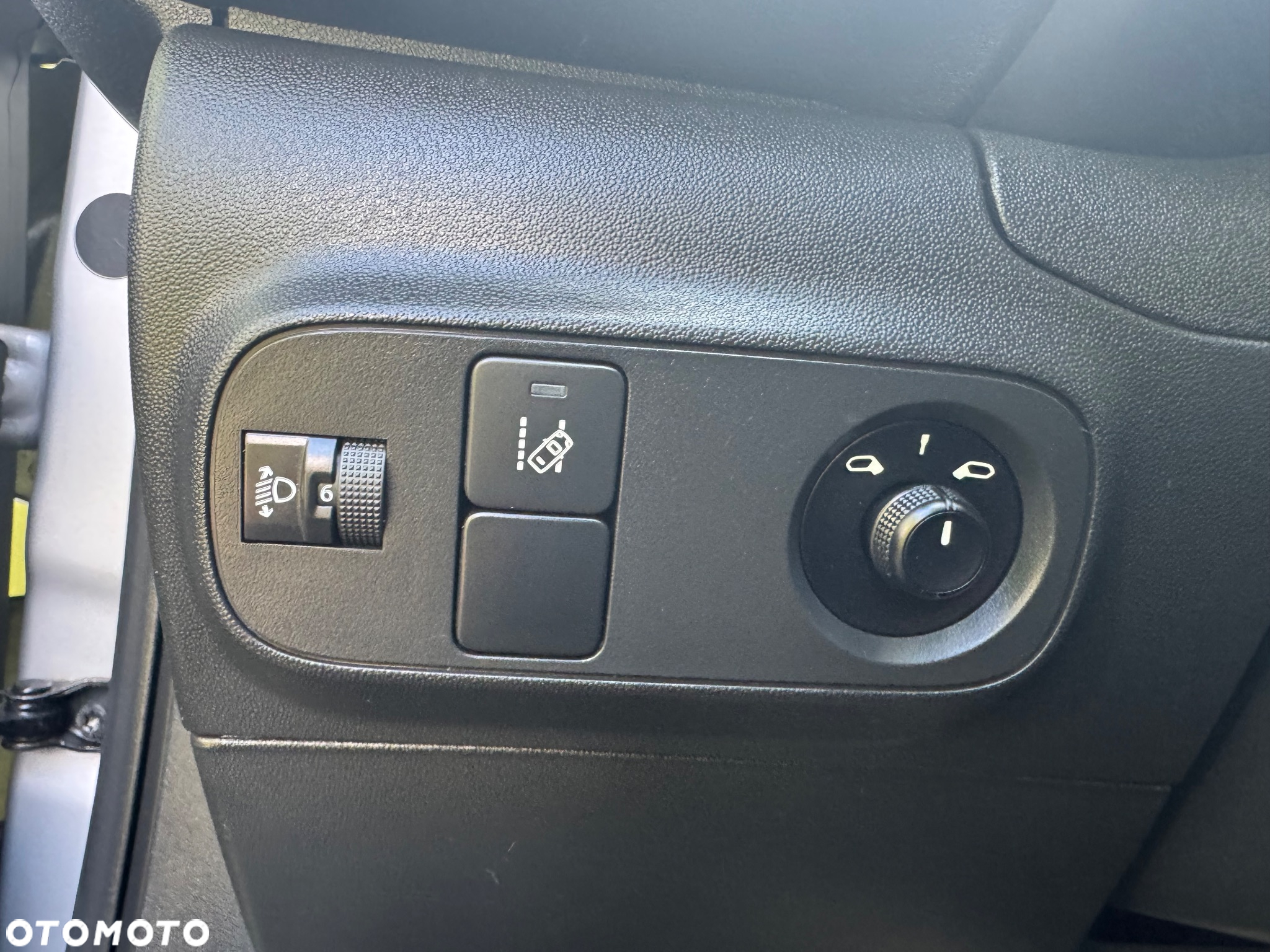Citroën C3 1.2 PureTech Elle S&S - 12