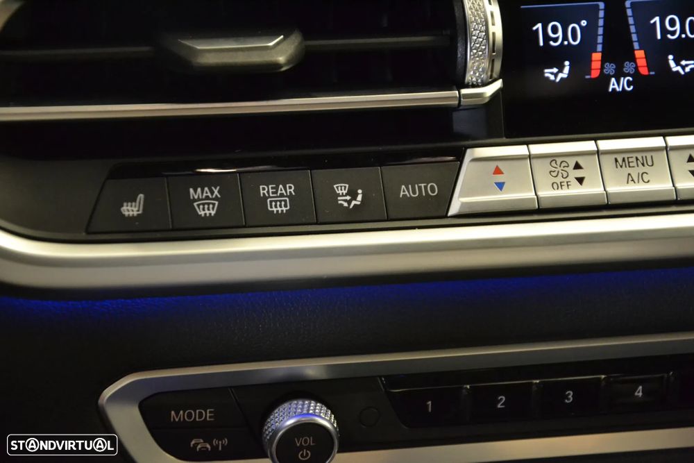 BMW X7 40 d xDrive Pack M - 40