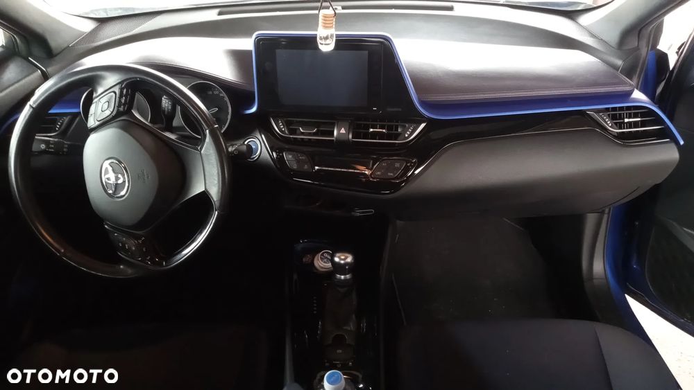 Toyota C-HR 1.8 Hybrid Dynamic - 6