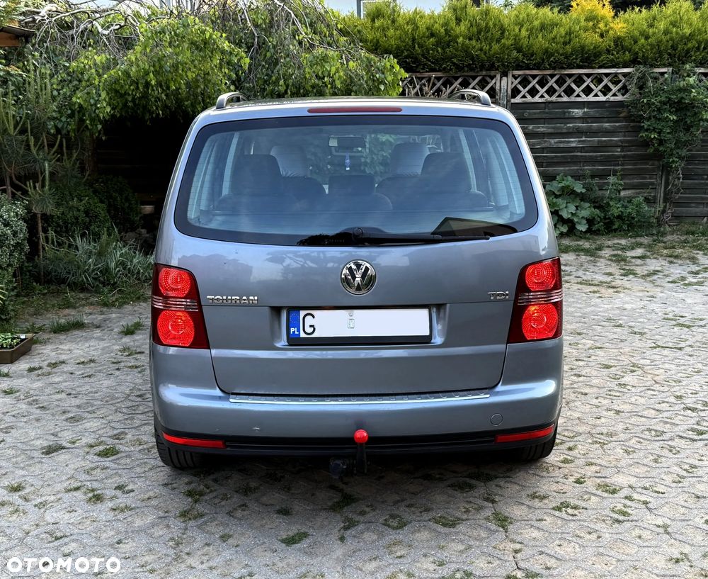 Volkswagen Touran 1.9 TDI Conceptline - 36