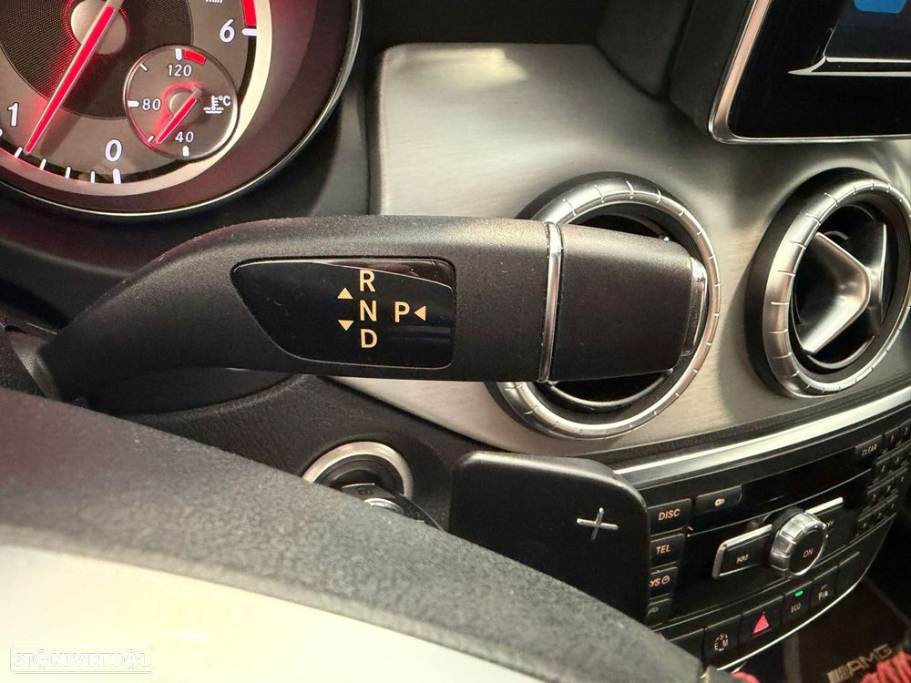 Mercedes-Benz CLA 220 d 7G-DCT AMG Line - 17