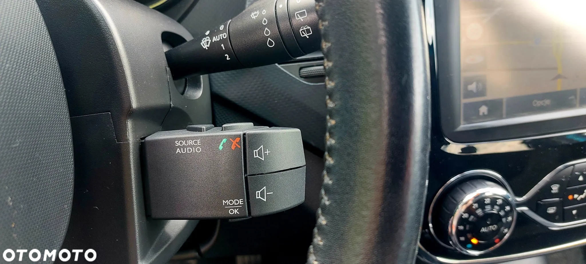 Renault Captur ENERGY dCi 90 Start&Stop Helly Hansen - 27