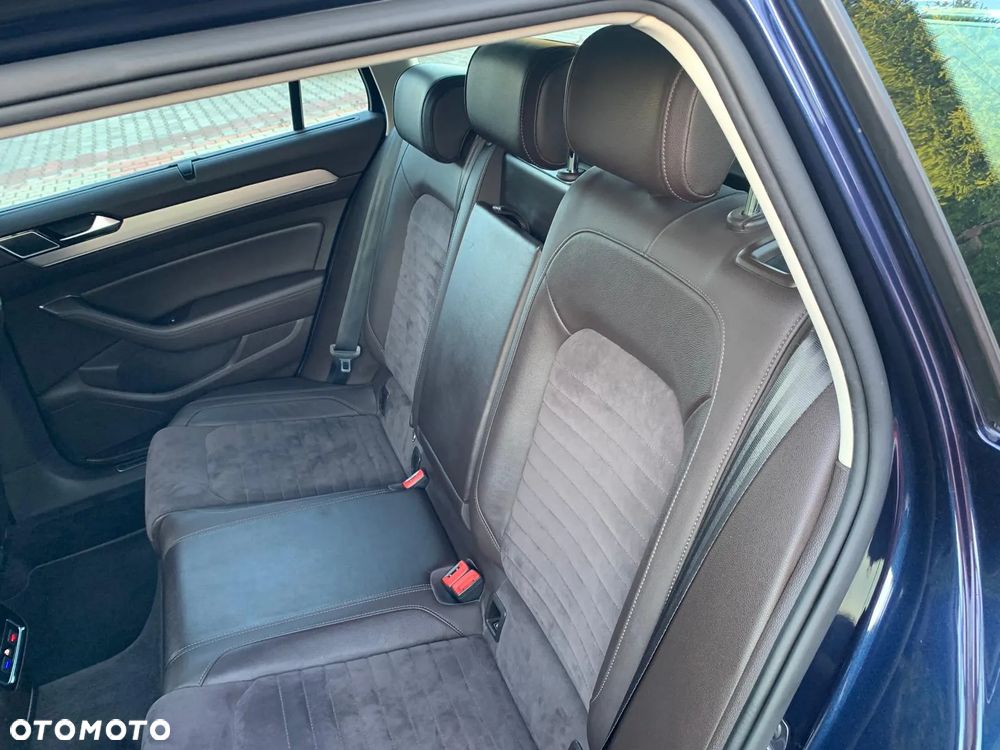 Volkswagen Passat 2.0 TDI BMT Highline DSG - 19
