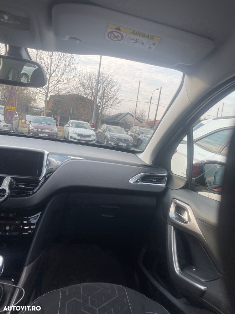 Peugeot 2008 1.6 BlueHDi FAP S&S Active - 11