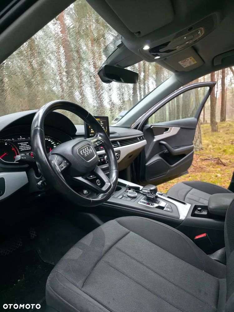 Audi A4 Limousine 2.0 TDI Sport S tronic - 23