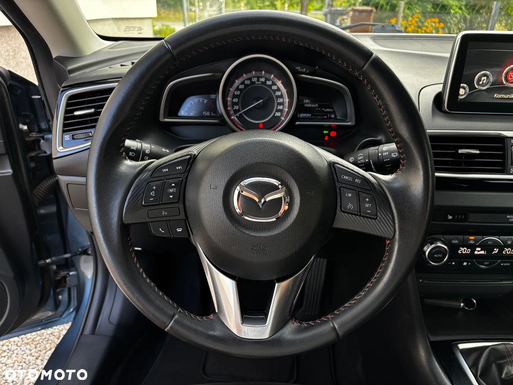 Mazda 3 SKYACTIV-G 120 NAKAMA - 32