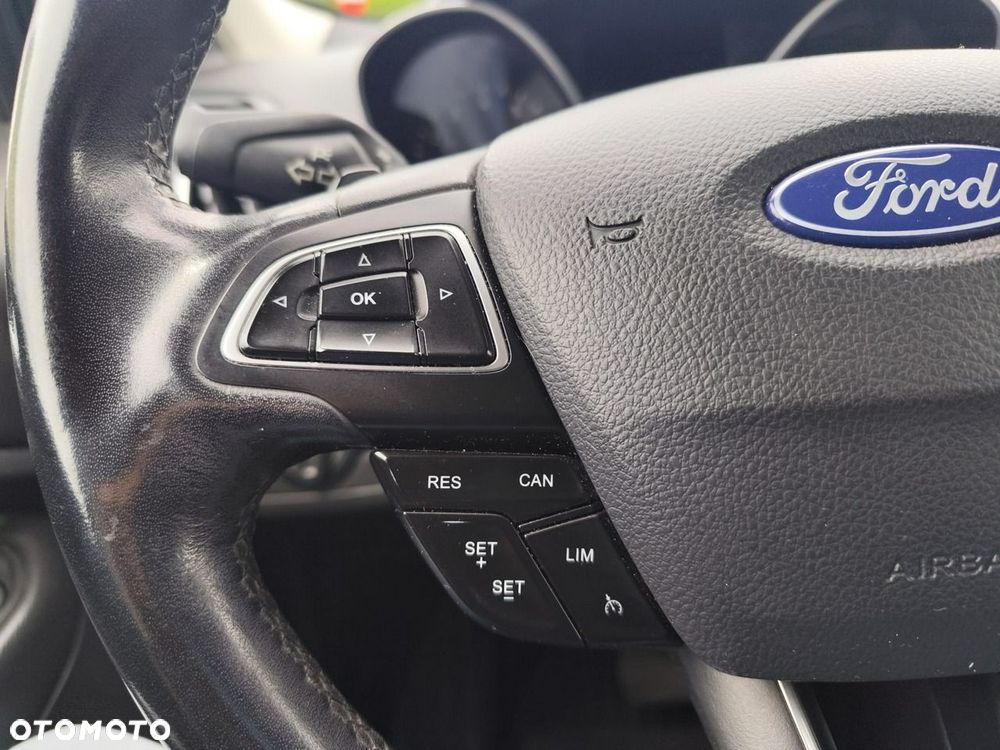 Ford Kuga 1.5 EcoBoost 4x4 Titanium - 18