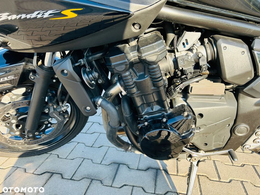 Suzuki Bandit - 18