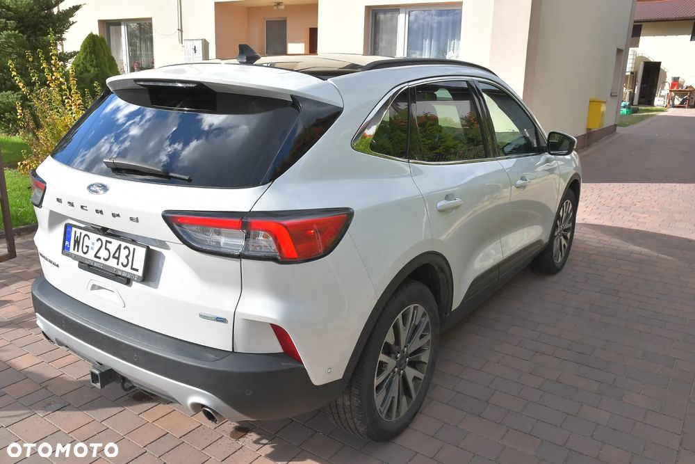 Ford Escape 2.0 EcoBoost AWD Titanium - 9