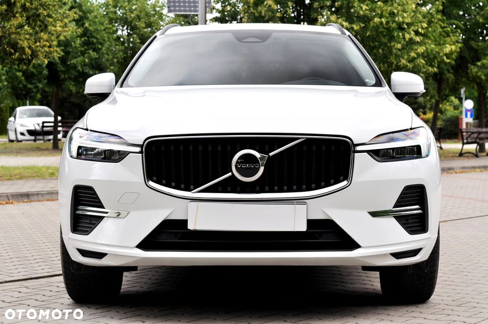 Volvo XC 60 B4 B Geartronic Momentum Pro - 10