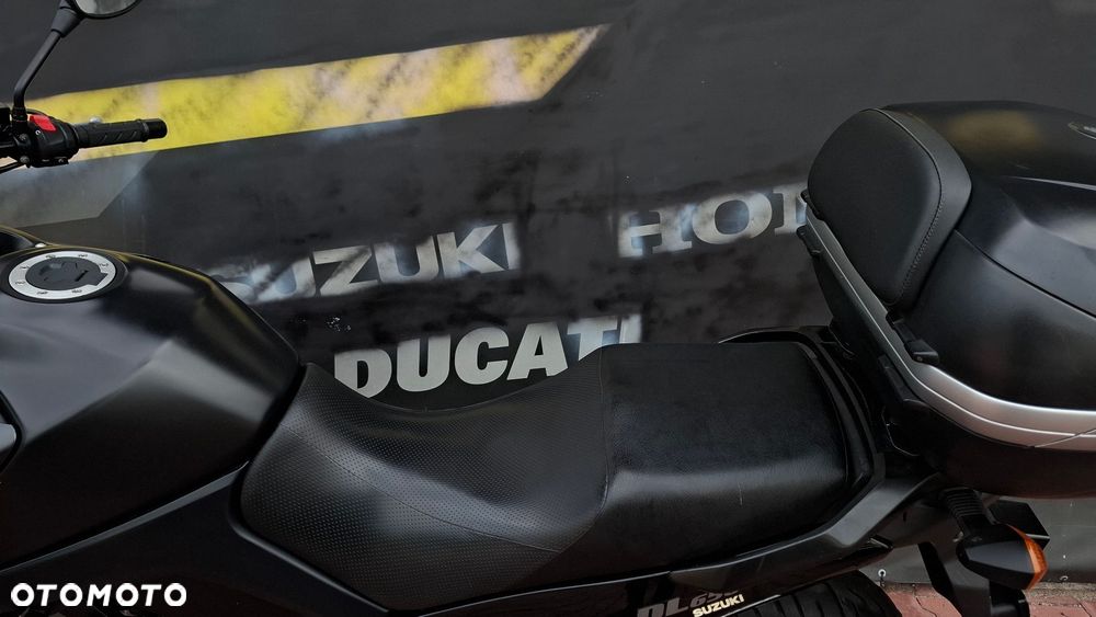 Suzuki DL - 19