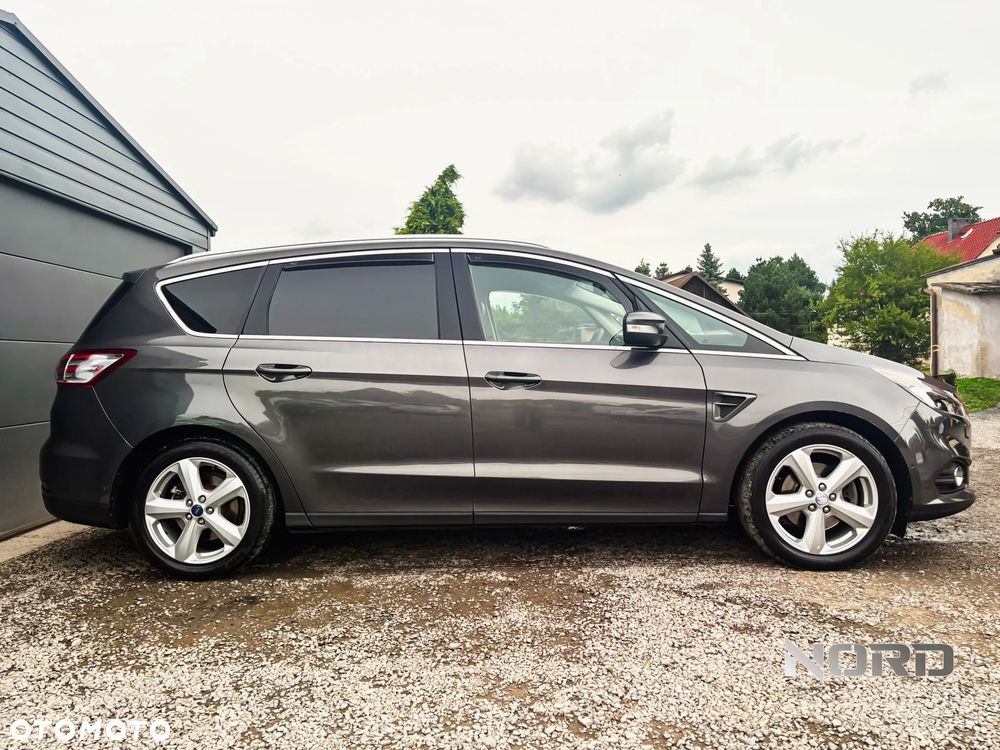 Ford S-Max 2.0 TDCi 4WD Titanium PowerShift - 2