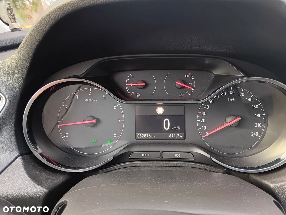 Opel Grandland X 1.2 Start/Stop Business Edition - 24