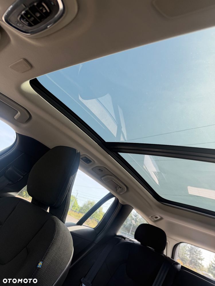 Volvo V60 D4 Geartronic - 10