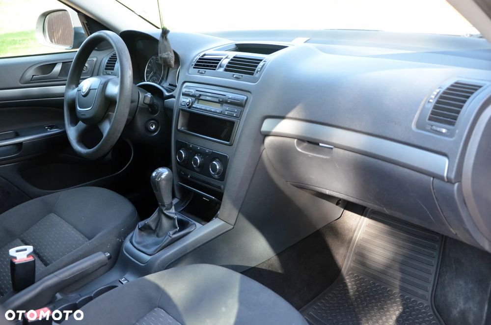 Skoda Octavia - 8