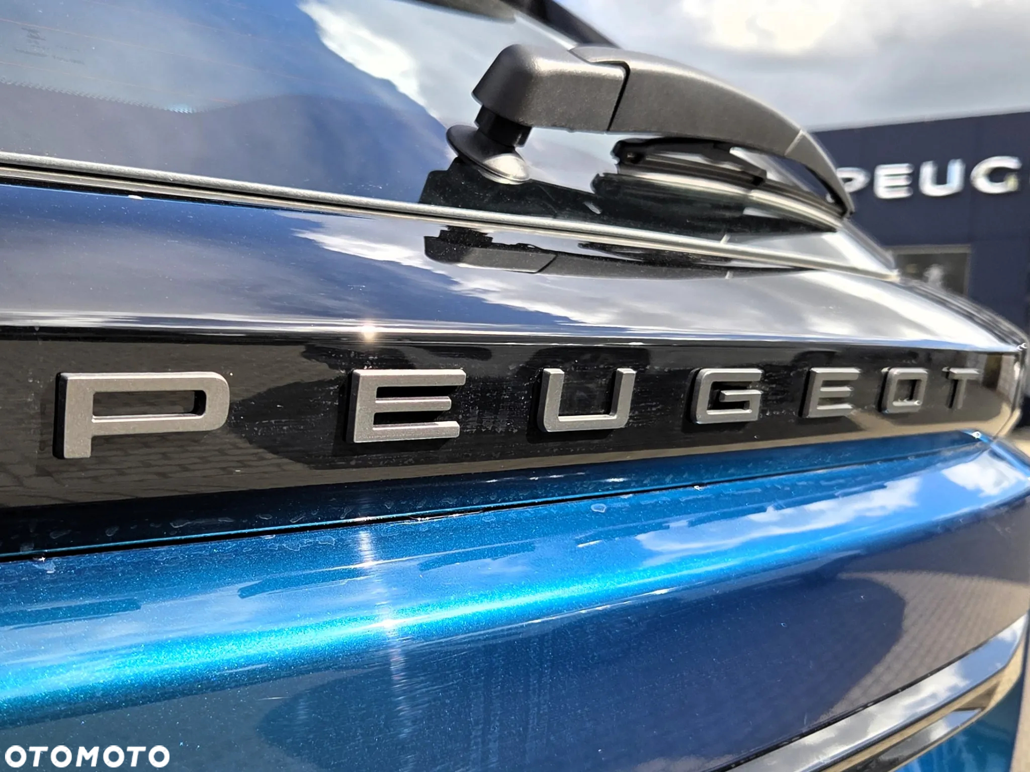 Peugeot 2008 PureTech 100 Style S&S BVM6 - 12