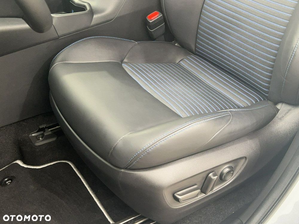Toyota RAV4 - 17
