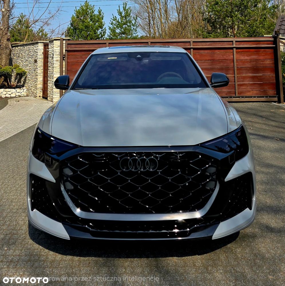 Audi RS Q8 - 3