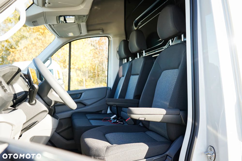 Volkswagen Crafter 35 - 23