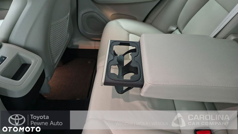 Volvo XC 60 B4 D AWD Plus Dark - 23
