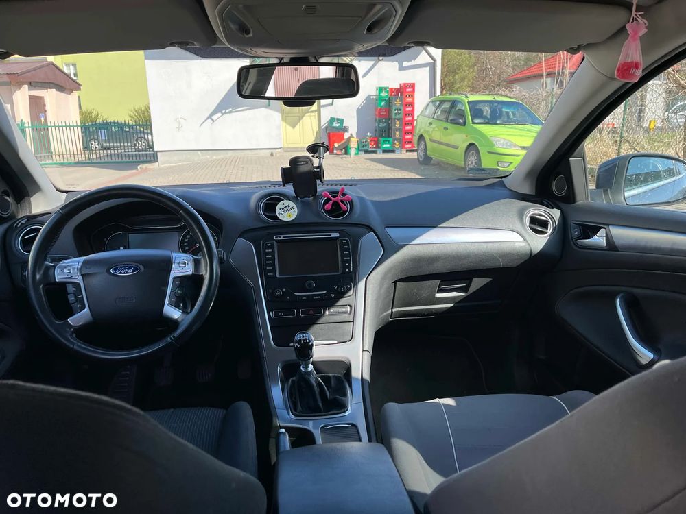 Ford Mondeo 2.0 TDCi Titanium - 8