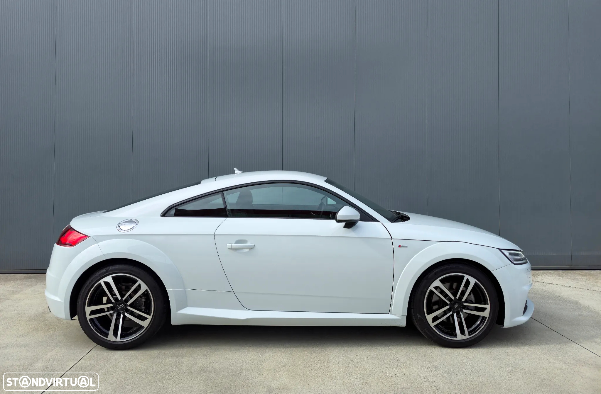 Audi TT Coupé 2.0 TDI S-line - 11