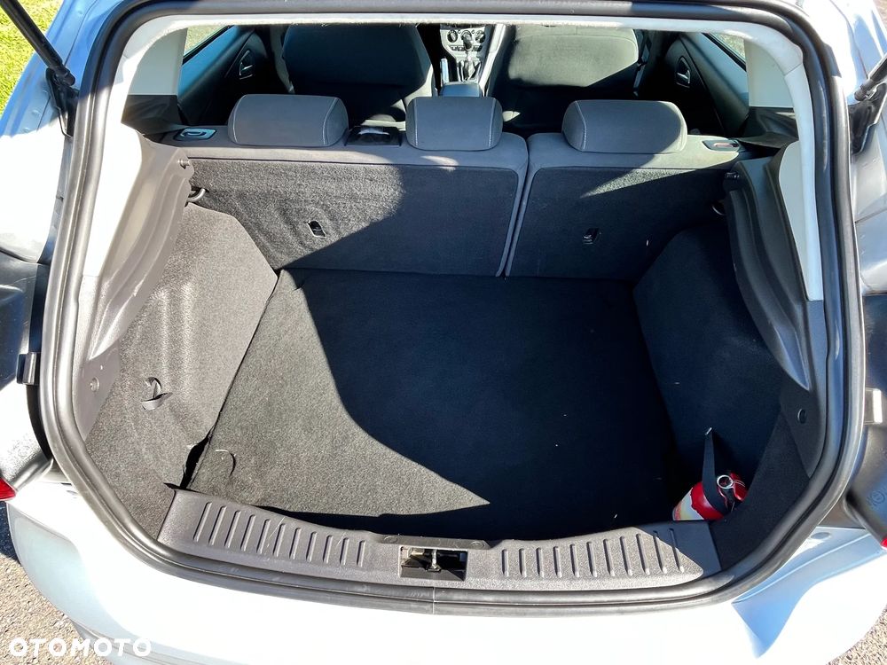 Ford Focus - 11