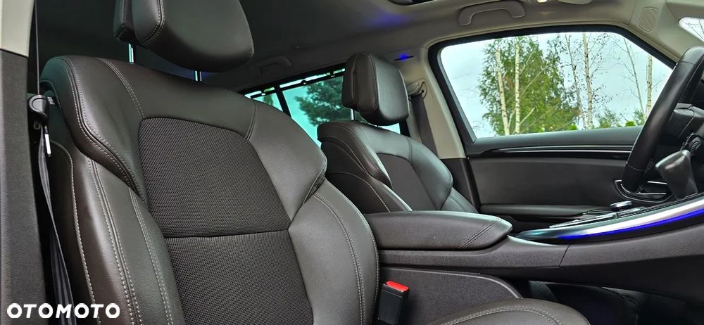 Renault Espace 1.6 dCi Energy Initiale Paris EDC 7os - 18